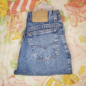 Vintage levis 900 series jeans